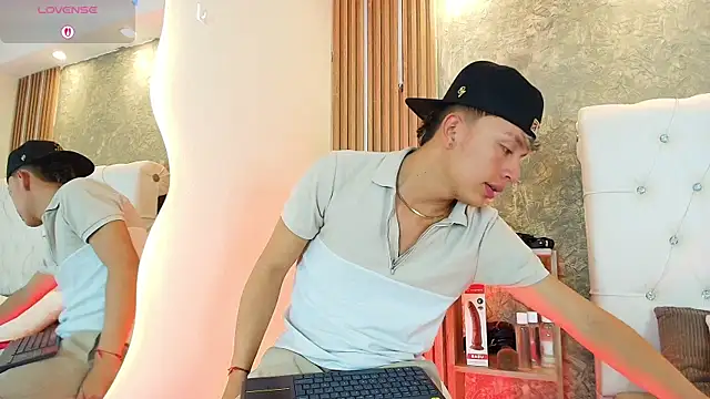 Dark Nico online show from 04/10/26, 03:56