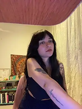 Snapshot of Abril_Thompson221 chatting on 02/16/26, 01:02 Abril Thompson221 online show from 02/16/26, 01:02