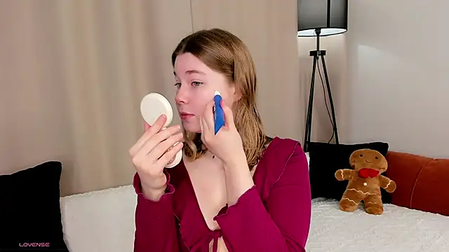 MaraaSwan online show from 04/07/26, 02:23