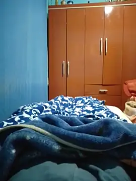 Snapshot of vinicius_ribas chatting on 02/25/26, 05:06 vinicius ribas online show from 02/25/26, 05:06