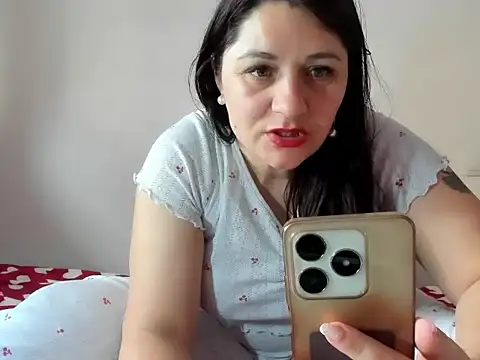 EVELYNA88 online show from 02/16/26, 11:39