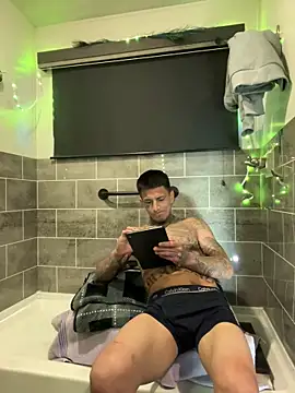 Snapshot of freaknine69 chatting on 02/22/26, 10:41 freaknine69 online show from 02/22/26, 10:41