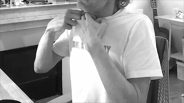 irohsako online show from 02/13/26, 07:32