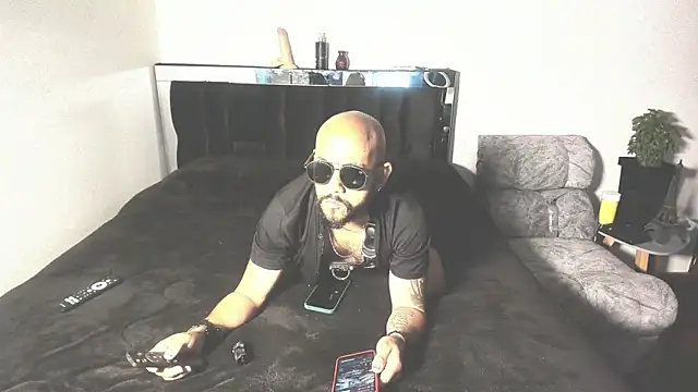 King bear 25 online show from 02/23/26, 11:40