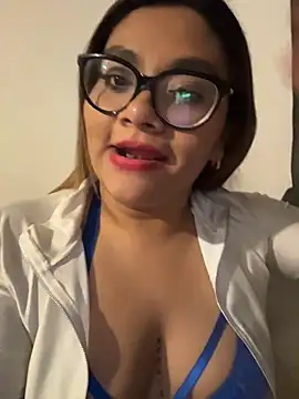 ludmila x online show from 02/15/26, 05:48