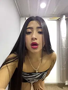 Miss isakovaa online show from 02/15/26, 11:08