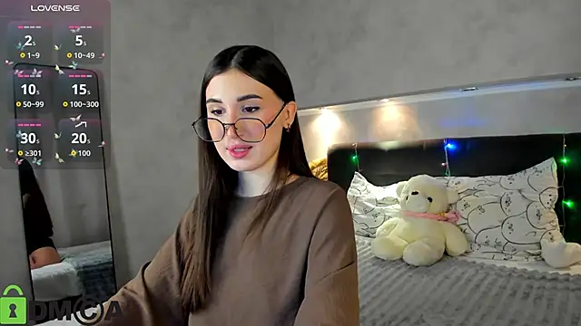 Emily Lews online show from 03/18/26, 01:09