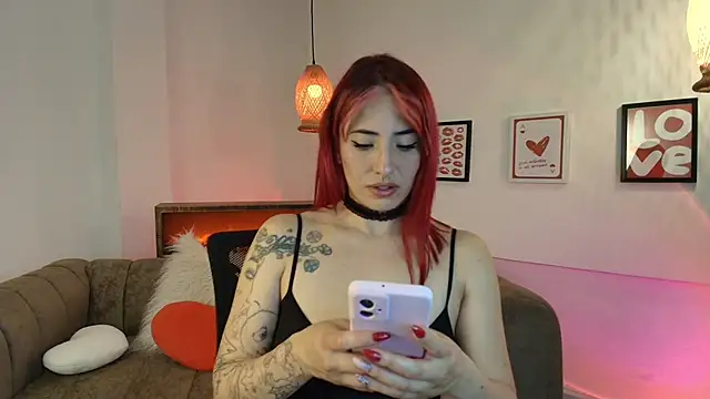 sweet-moon online show from 03/31/26, 11:49