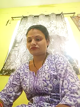 Snapshot of Priti_hote chatting on 07/27/26, 07:15 Priti hote online show from 07/27/26, 07:15