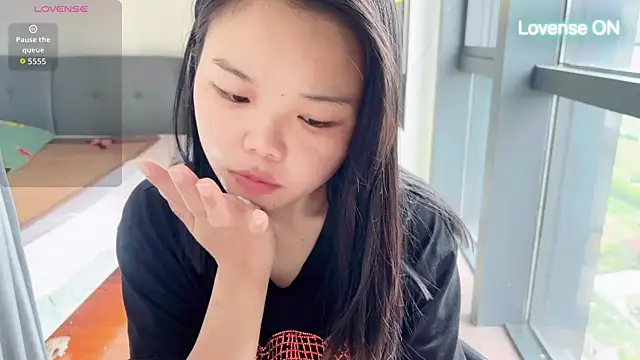 Snapshot of xiaosu22 chatting on 06/16/26, 02:14 xiaosu22 online show from 06/16/26, 02:14