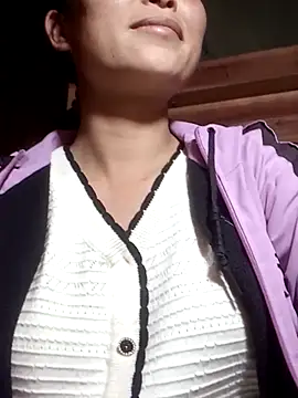 Snapshot of Gaga-xxx chatting on 02/13/26, 01:29 Gaga-xxx online show from 02/13/26, 01:29