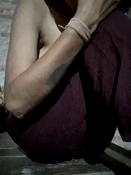 Snapshot of Horny_Girl_VIP chatting on 04/13/26, 03:39 Horny Girl VIP online show from 04/13/26, 03:39