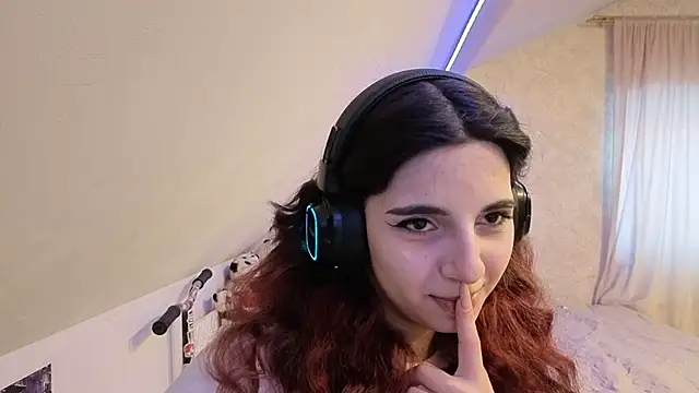 Snapshot of Blissmissataeses chatting on 02/19/26, 11:17 Blissmissataeses online show from 02/19/26, 11:17