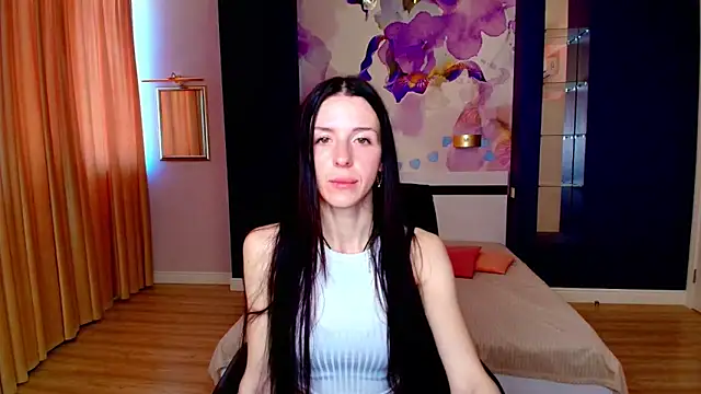 NoirDiva online show from 05/01/26, 06:18