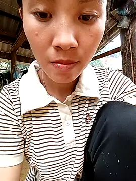 Amelia-aa online show from 03/17/26, 09:23