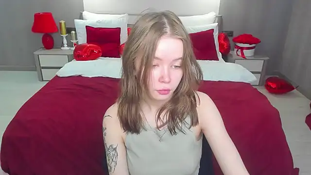 Snapshot of Violetta__Dreams chatting on 03/02/26, 11:17 Violetta Dreams online show from 03/02/26, 11:17