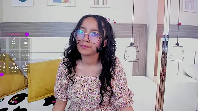 Emilyblussh online show from 03/30/26, 07:48