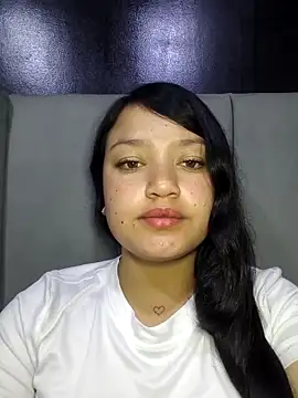 Bloom Dahlia online show from 03/20/26, 11:31