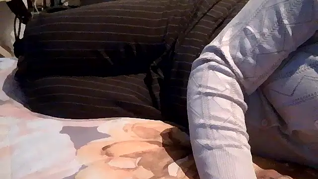 luanahot1 online show from 03/24/26, 05:40