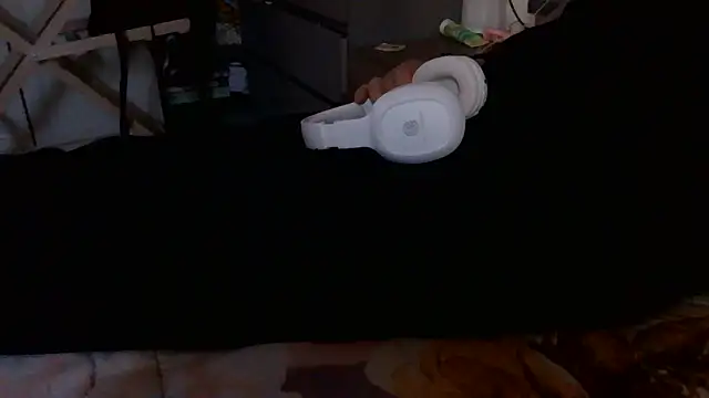 luanahot1 online show from 04/04/26, 02:03