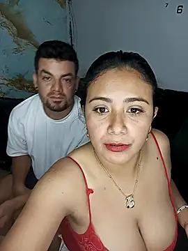 Snapshot of Gissele_Rubi chatting on 02/14/26, 10:39 Gissele Rubi online show from 02/14/26, 10:39