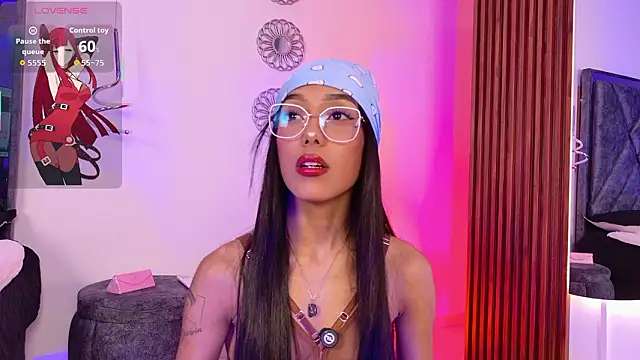 Snapshot of LunaVelour13 chatting on 02/24/26, 02:20 LunaVelour13 online show from 02/24/26, 02:20