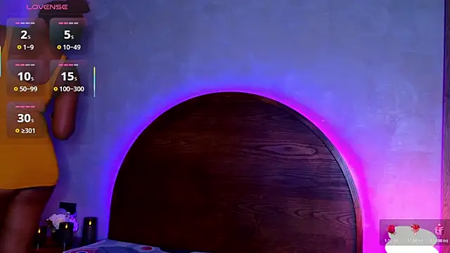 Kinsleybrown online show from 03/10/26, 04:34