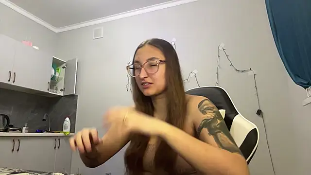 YettaUrive online show from 02/24/26, 02:04