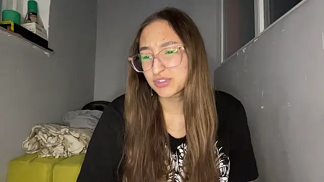 YettaUrive online show from 03/17/26, 05:16