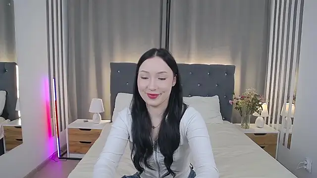 VikkyVonn online show from 02/22/26, 12:15