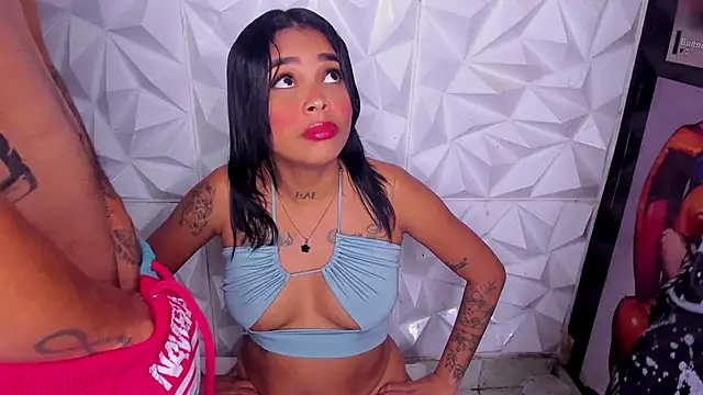 wild little bitch2026 x online show from 03/31/26, 04:24