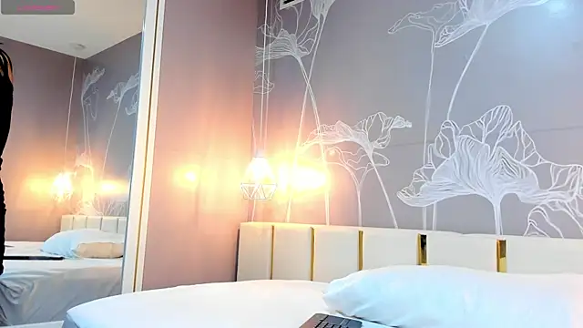 emily cute4u online show from 04/18/26, 11:38