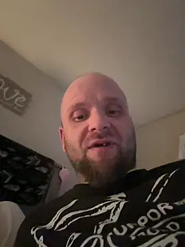 Mikeytoxxxic online show from 04/21/26, 10:10