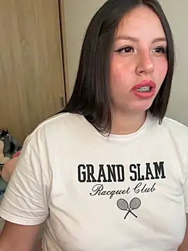 Snapshot of Sofi_Collinss chatting on 03/02/26, 09:32 Sofi Collinss online show from 03/02/26, 09:32