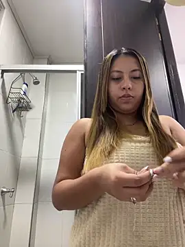 Emiily joee  online show from 04/05/26, 09:56