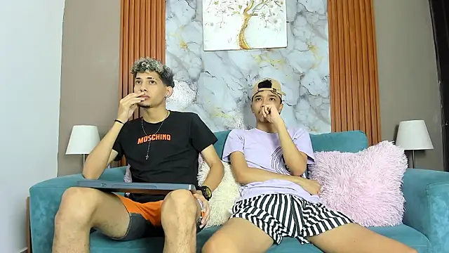 YOUNG BOYS HELL online show from 03/21/26, 01:43