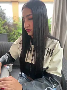 Daniela Pink online show from 04/14/26, 11:05