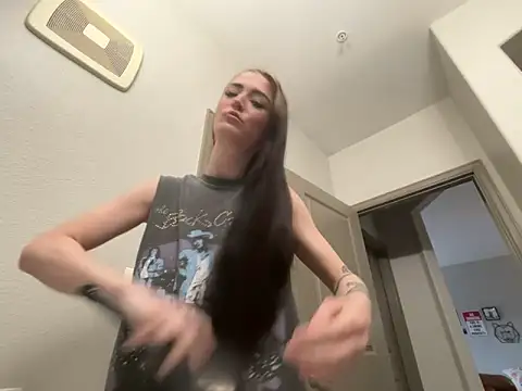 ash10alex online show from 04/12/26, 08:14