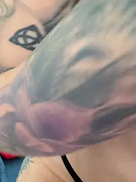 Natt honey online show from 04/16/26, 02:18