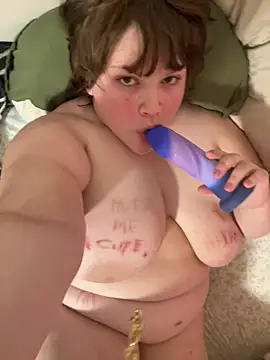 plushietoy online show from 02/16/26, 03:19