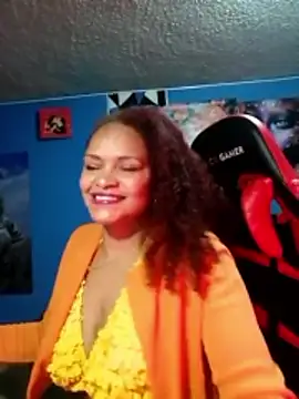 Snapshot of Helensex1 chatting on 02/20/26, 10:54 Helensex1 online show from 02/20/26, 10:54