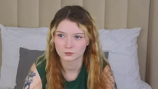 AlyssFrost online show from 06/12/26, 02:54