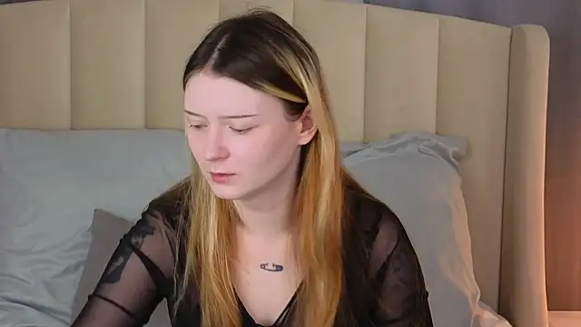 AlyssFrost online show from 07/12/26, 02:02