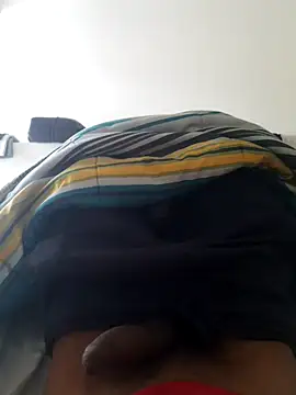Snapshot of isuru_lakshan chatting on 05/14/26, 09:49 isuru lakshan online show from 05/14/26, 09:49