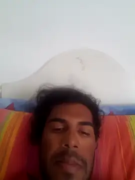 Snapshot of isuru_lakshan chatting on 05/15/26, 01:29 isuru lakshan online show from 05/15/26, 01:29