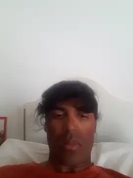 Snapshot of isuru_lakshan chatting on 07/09/26, 03:05 isuru lakshan online show from 07/09/26, 03:05