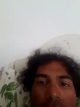 Snapshot of isuru_lakshan chatting on 07/18/26, 03:27 isuru lakshan online show from 07/18/26, 03:27