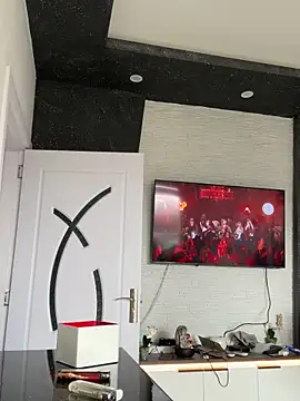 MonChery online show from 02/15/26, 08:46