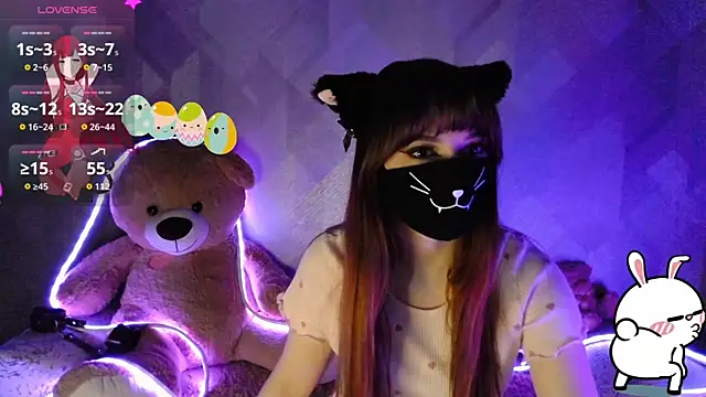 llonaMask online show from 03/31/26, 11:05