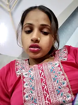 samayra1144 online show from 02/15/26, 07:51